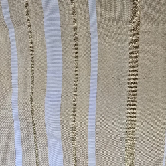 Cream Artistic Tallit with Hebrew Letters - Picture 10 of 14